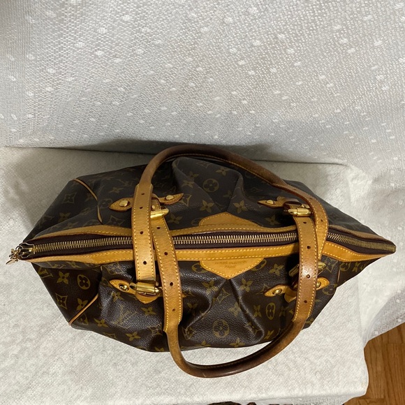 Louis Vuitton Tivoli GM Monogram Canvas Large Satchel Shoulder Bag - Picture 13 of 17